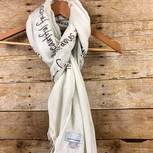 ONE LOVE scarf Wrap 100 % viscose one size white